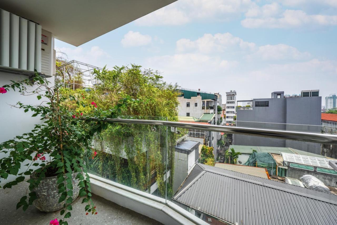 Le Parfum Apartment And Hotel Ханой Экстерьер фото