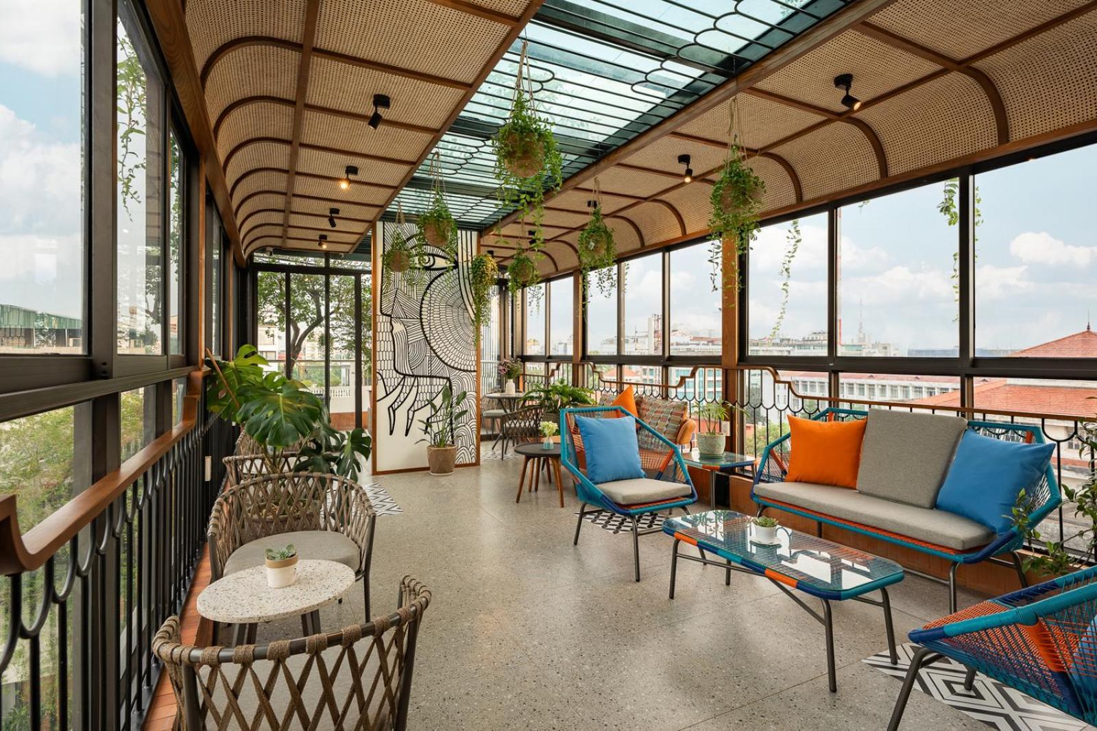 Le Parfum Apartment And Hotel Ханой Экстерьер фото