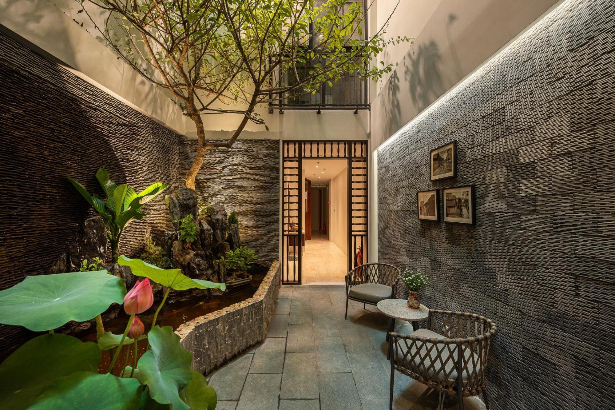 Le Parfum Apartment And Hotel Ханой Экстерьер фото