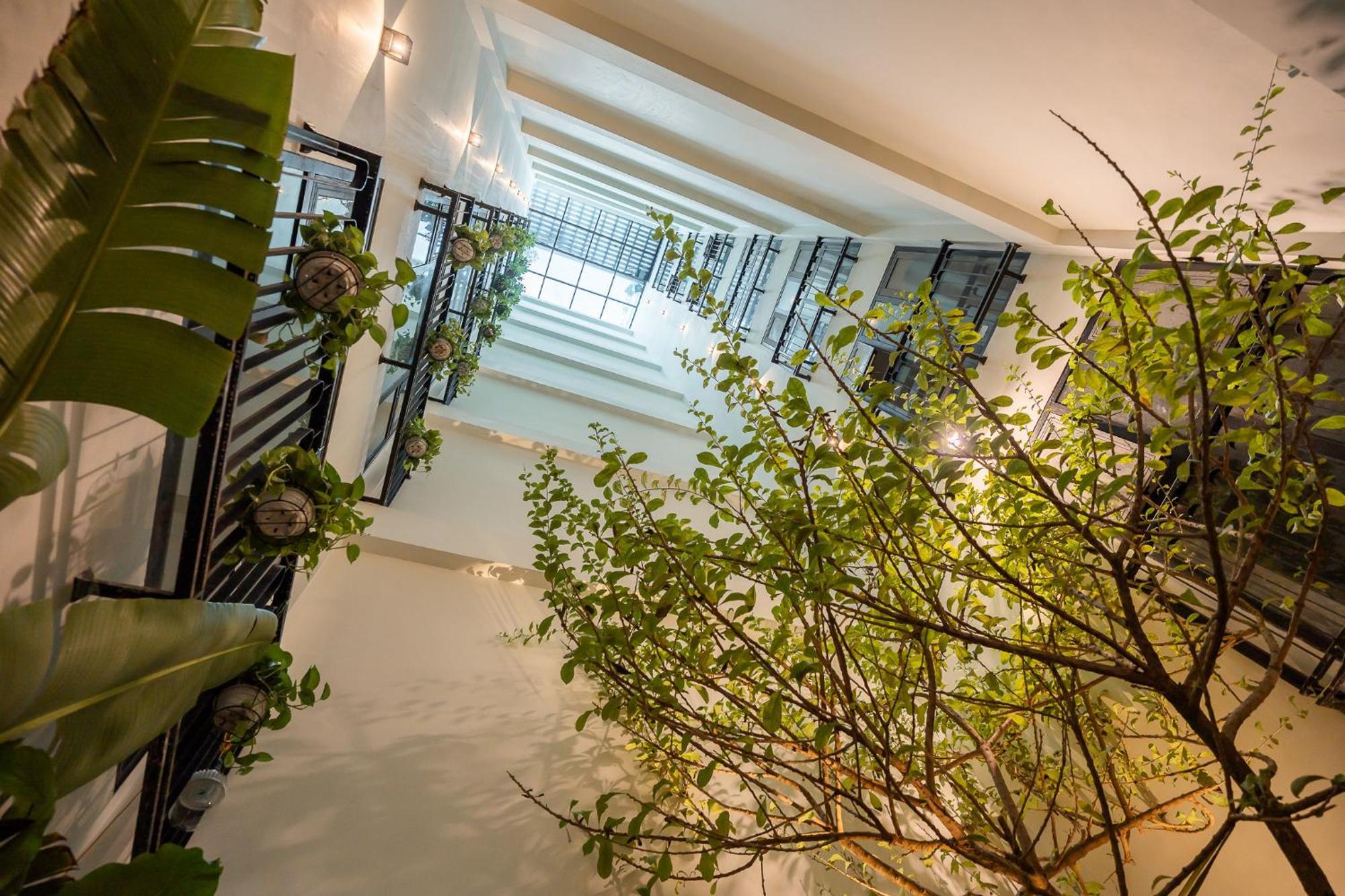 Le Parfum Apartment And Hotel Ханой Экстерьер фото